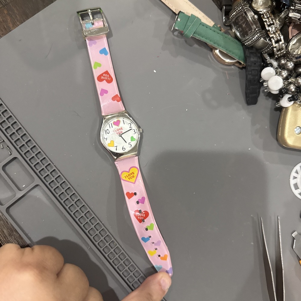 Kai Watch With Hearts And Says I Love You